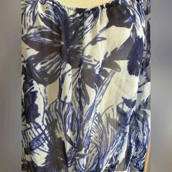 Eight Sixty Top - Picture 2 of 4